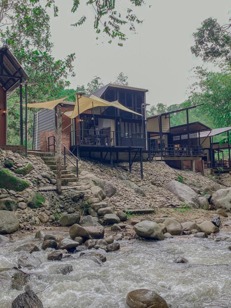 Casa Damai Janda Baik - Riverview Tiny House Bentong Exterior photo
